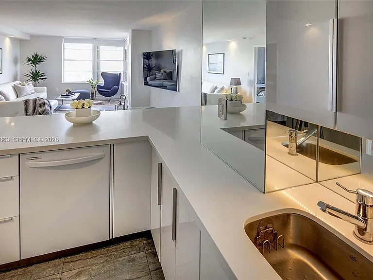 2899 Collins Ave #617 — Photo 3