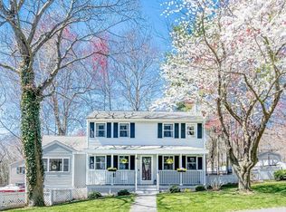 9 Hawkes Ave, Haverhill, MA 01832