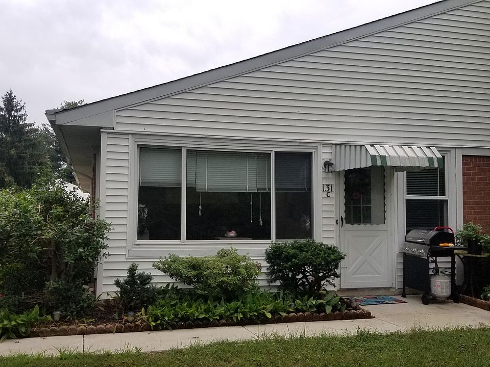 1st image of 131 Rosewood Drive #C