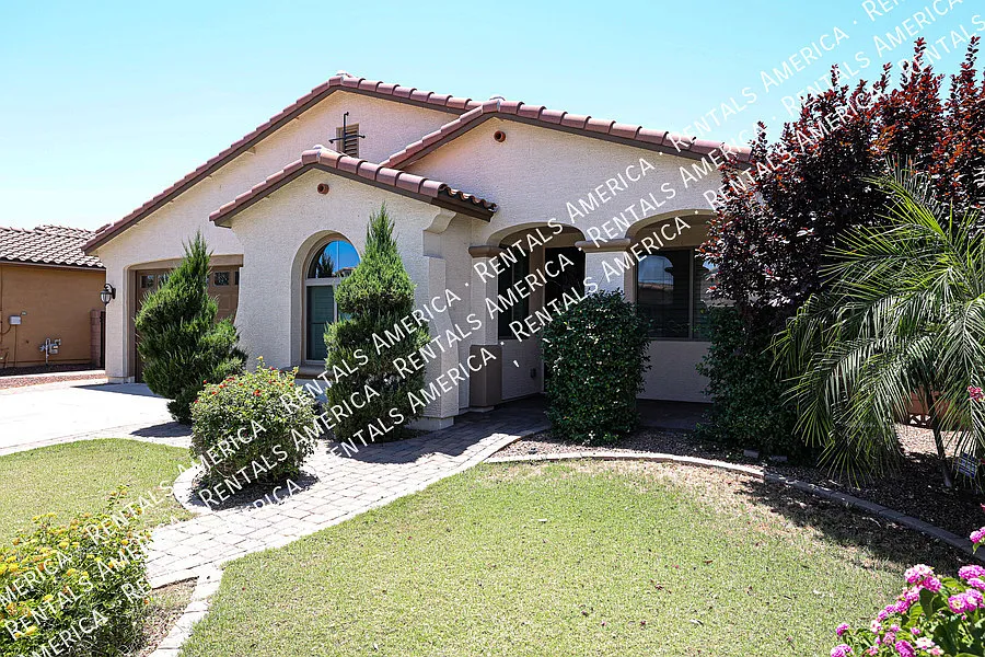 Stunning 5 Bed, 3 Bath Single-Level in Fulton Ranch — Photo 1