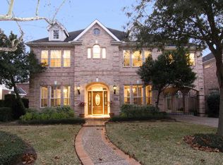 4511 Palmetto St, Bellaire, TX 77401