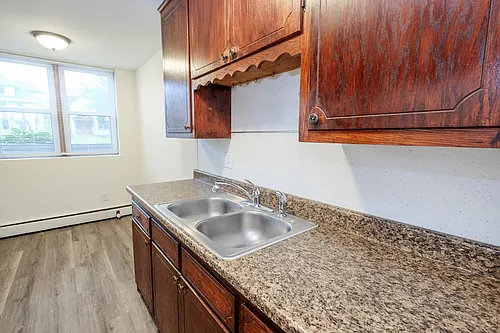 Longfellow Place Photo 1