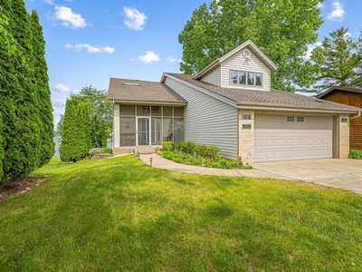 334 Candlewick Dr SE, Poplar Grove, IL, 61065