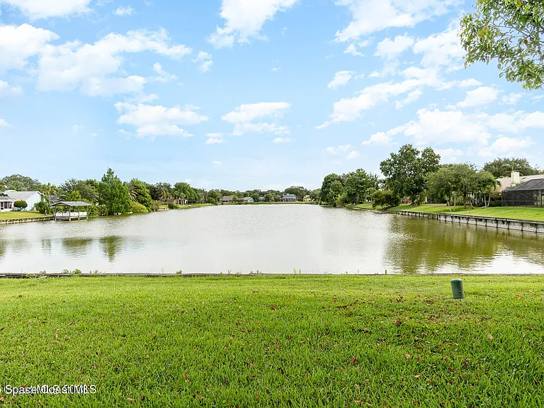 1244 Lakeview Dr — Photo 20