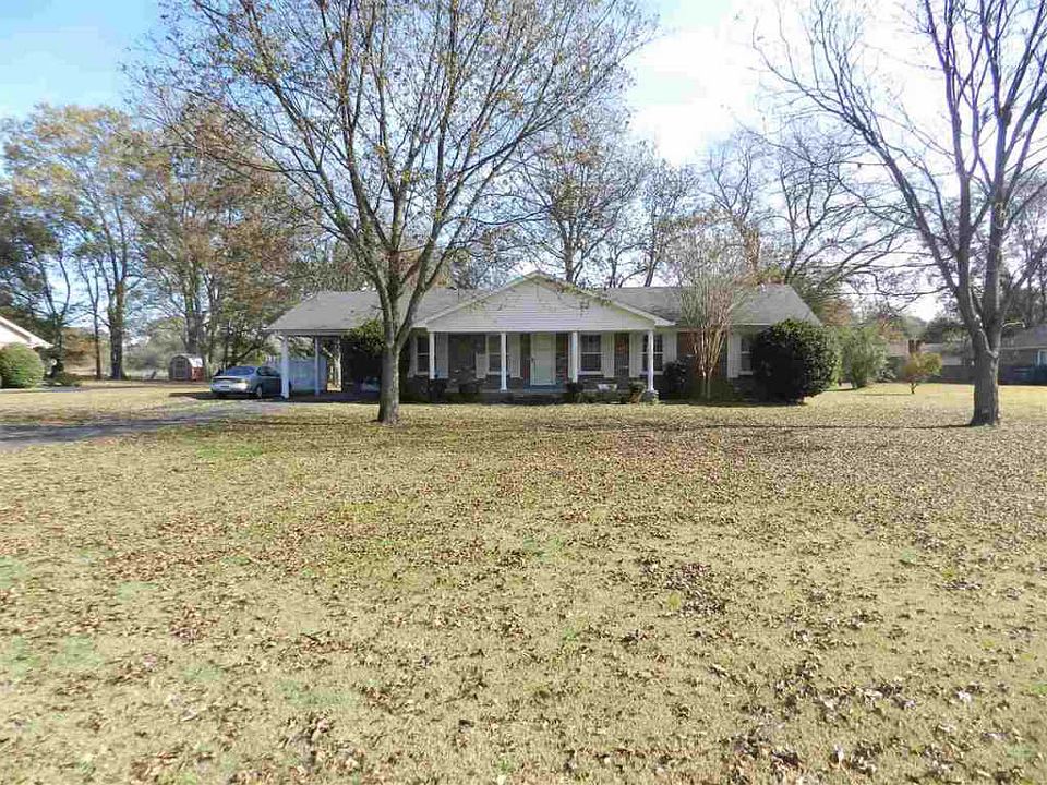 1st image of 50 Walnut Dr