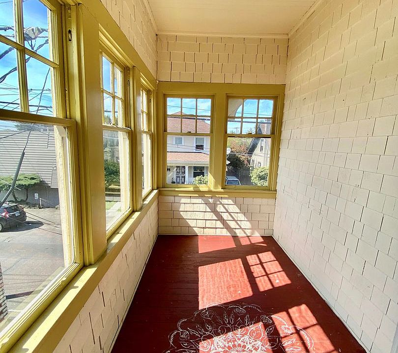 1st image of 1428 SE 46th Ave #1428