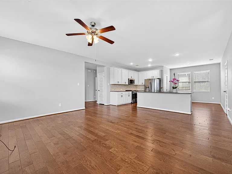19031 Fulvetta Haven Way — Photo 11