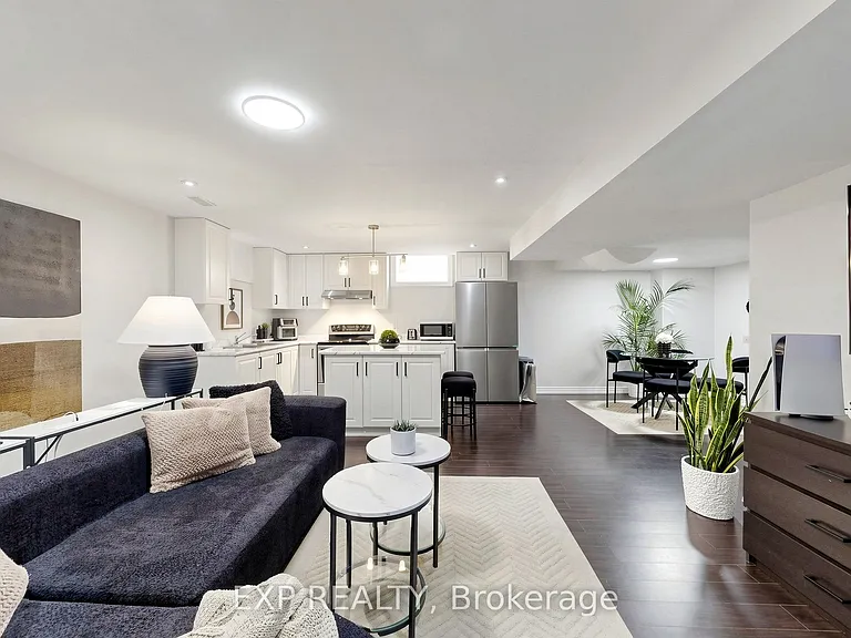 1865 Woodview Ave #BASEMENT — Photo 3