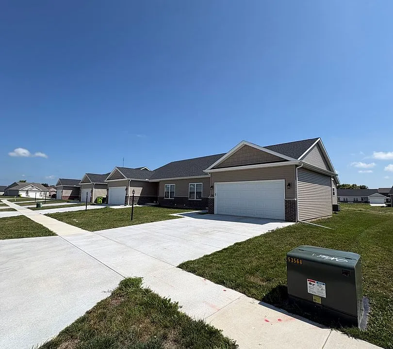 701 Stephanie Ct