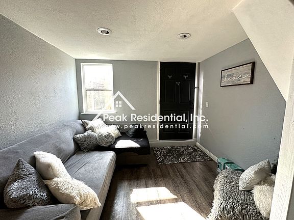 3rd image of 8905 Bedford Ave