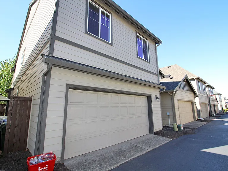 420 SW 204th Ter — Photo 26