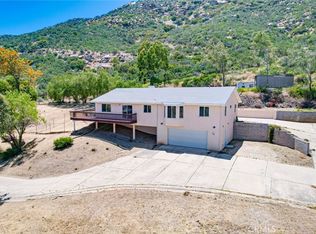 191 Arnold Way, Alpine, CA 91901