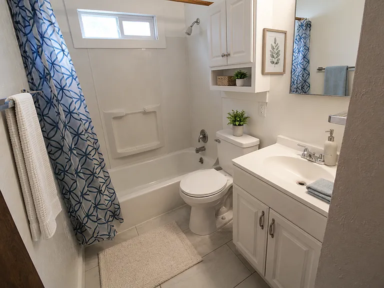 6112 N Driscoll Blvd — Photo 4