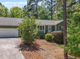 541 Hilliard Dr, Fayetteville, NC 28311