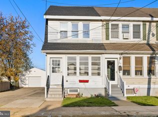 18 Elizabeth Ave, Hamilton, NJ 08610