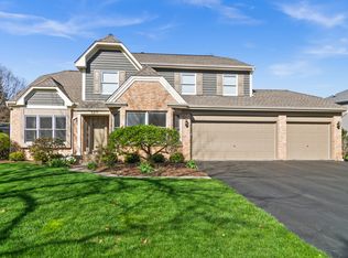 120 Nottingham Dr, Oswego, IL