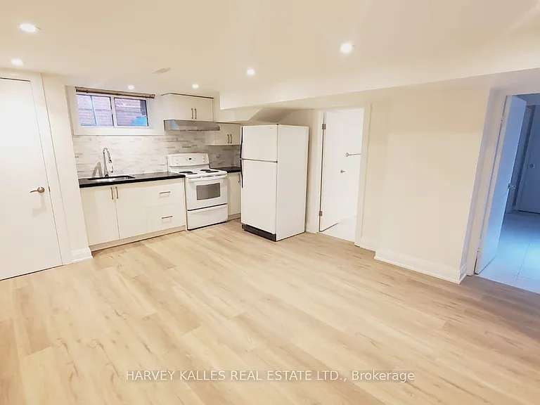 550 Glencairn Ave #2 — Photo 8