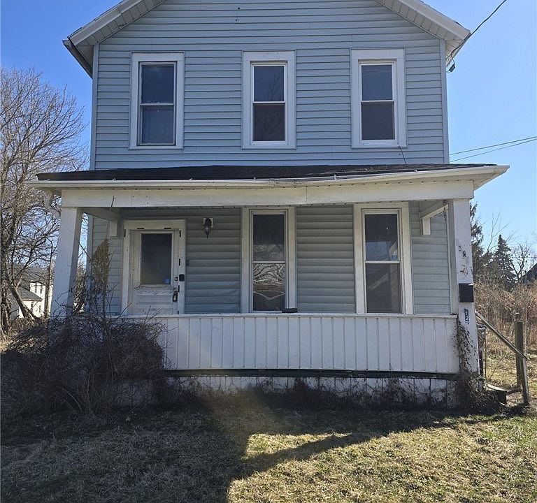 1st image of 1327 Willow Ave