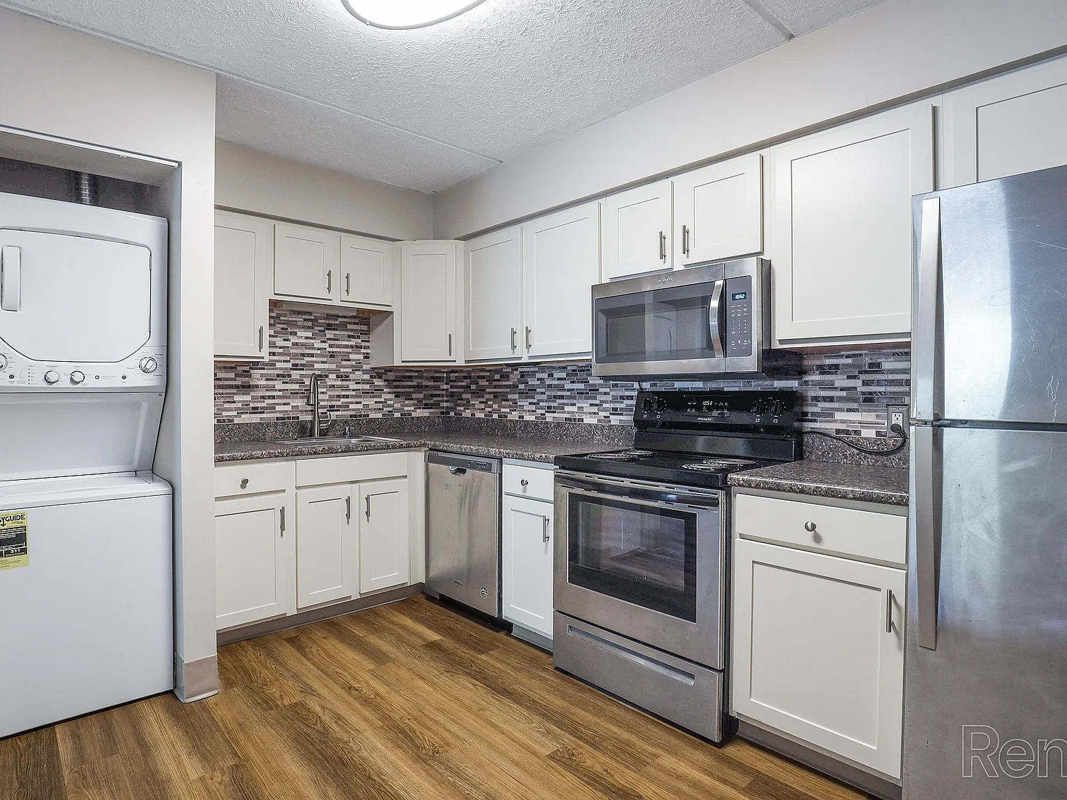 Summit Terrace — Photo 1