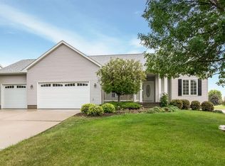 5705 Winslow Rd, Marion, IA 52302