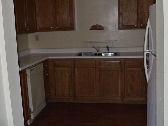 5th image of 1219 S Court St APT A