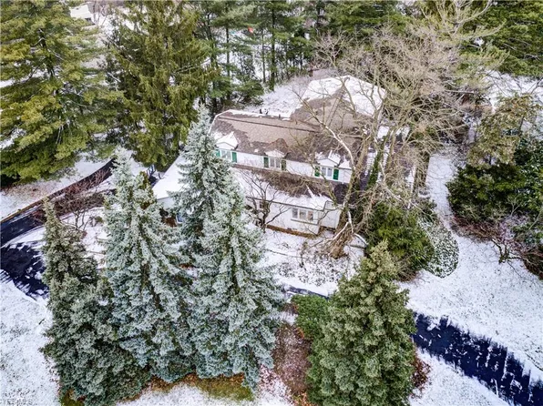 23349 Duffield Rd, Shaker Heights, OH 44122