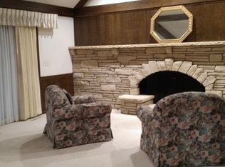 558 N Broadmoor Ct, Wichita, KS 67206