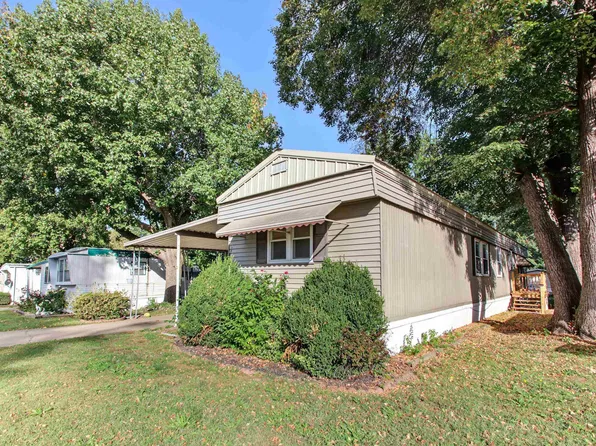 2205 Ennis Ln, Quincy, IL 62305