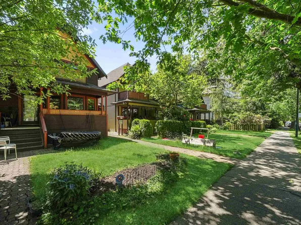168 W 11th Ave #154, Vancouver, BC V5Y 1S7