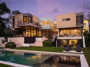 83 S River Rd, Sewalls Point, FL 34996