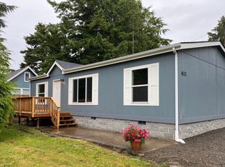 421 SE Port Ave, Lincoln City, OR 97367