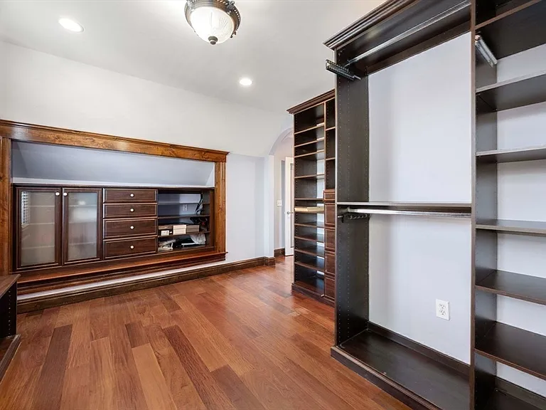 76 Taft Ave #2 — Photo 23