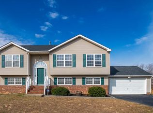 11908 Wales Dr, Fredericksburg, VA 22407