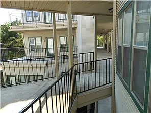 2 bed, 1.0 bath, 854 sqft, $1,850 — Photo 4