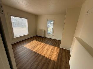 808 Central St, Oshkosh, WI 54901