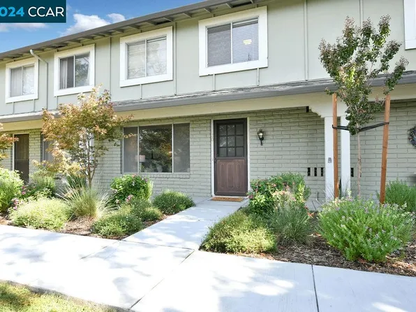 30 Fountainhead Ct, Martinez, CA 94553