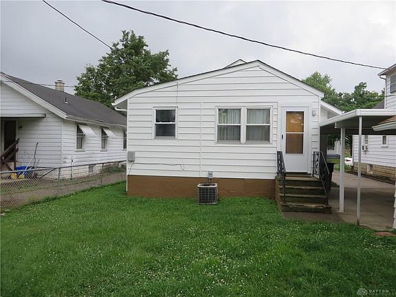 5th image of 305 Ashwood Ave