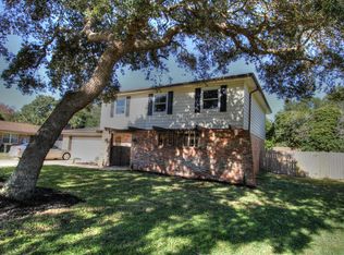 5 Windsor Ln NE, Fort Walton Beach, FL 32547