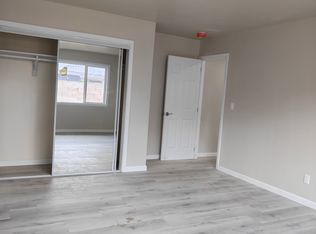 720 Kunawai Ln #6, Honolulu, HI 96817
