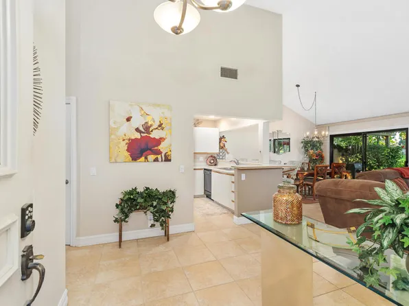 77723 S Woodhaven Dr, Palm Desert, CA 92211