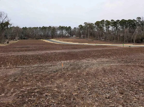 21 Teton Dr, Little Rock, AR 72211