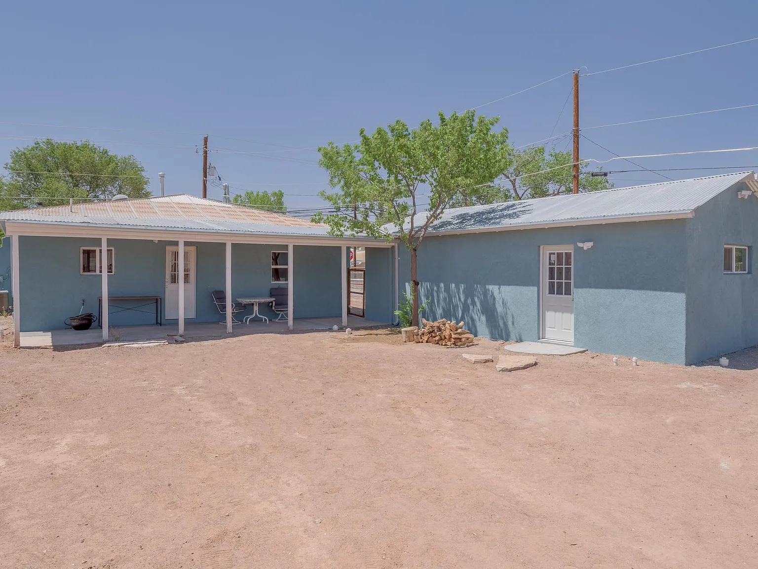 2 bed, 1108 sqft, $2,300 — Photo 3