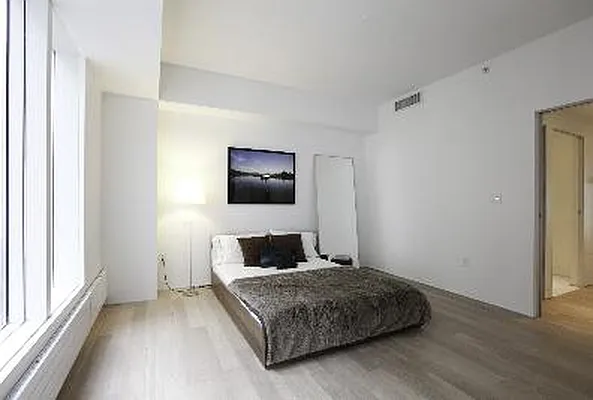 Sold by Corcoran | media 24