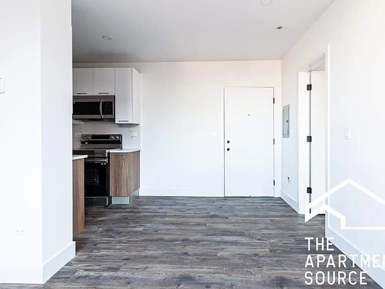 941 W Carmen Ave #106 — Photo 6