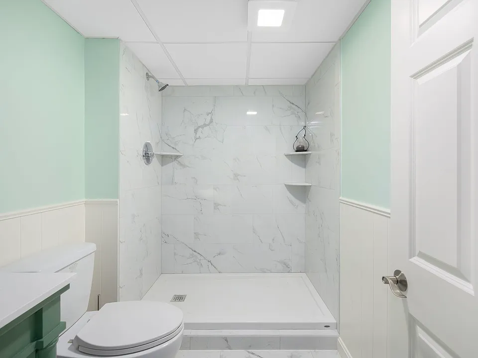 110 Osprey Dr #1