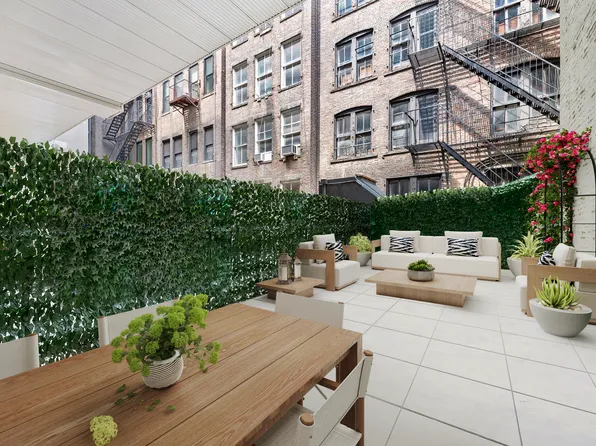 35 East 10th Street 2G image 1 of 10