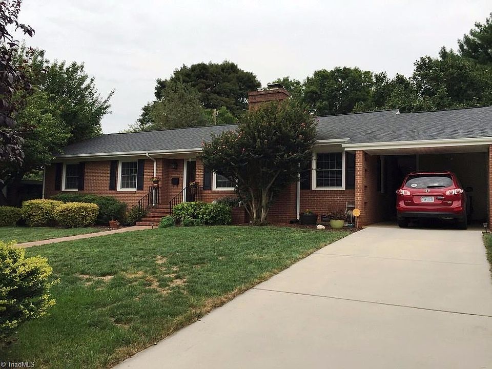 1st image of 2806 New Hanover Dr