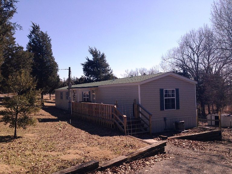 1st image of 129 Briggs Ln