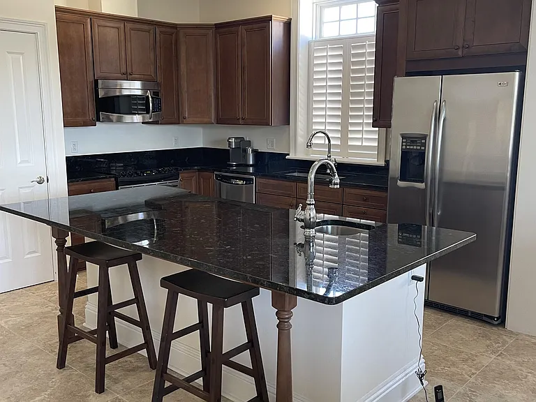 5009 River Bend Dr #1-C — Photo 8