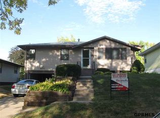 6803 S 49th Ave, Omaha, NE 68117